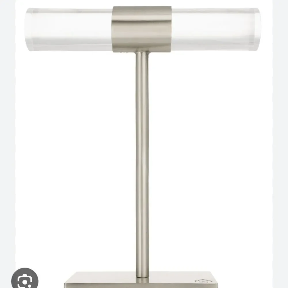 At Home‎ Large T-Bar Acrylic Jewlery Stand